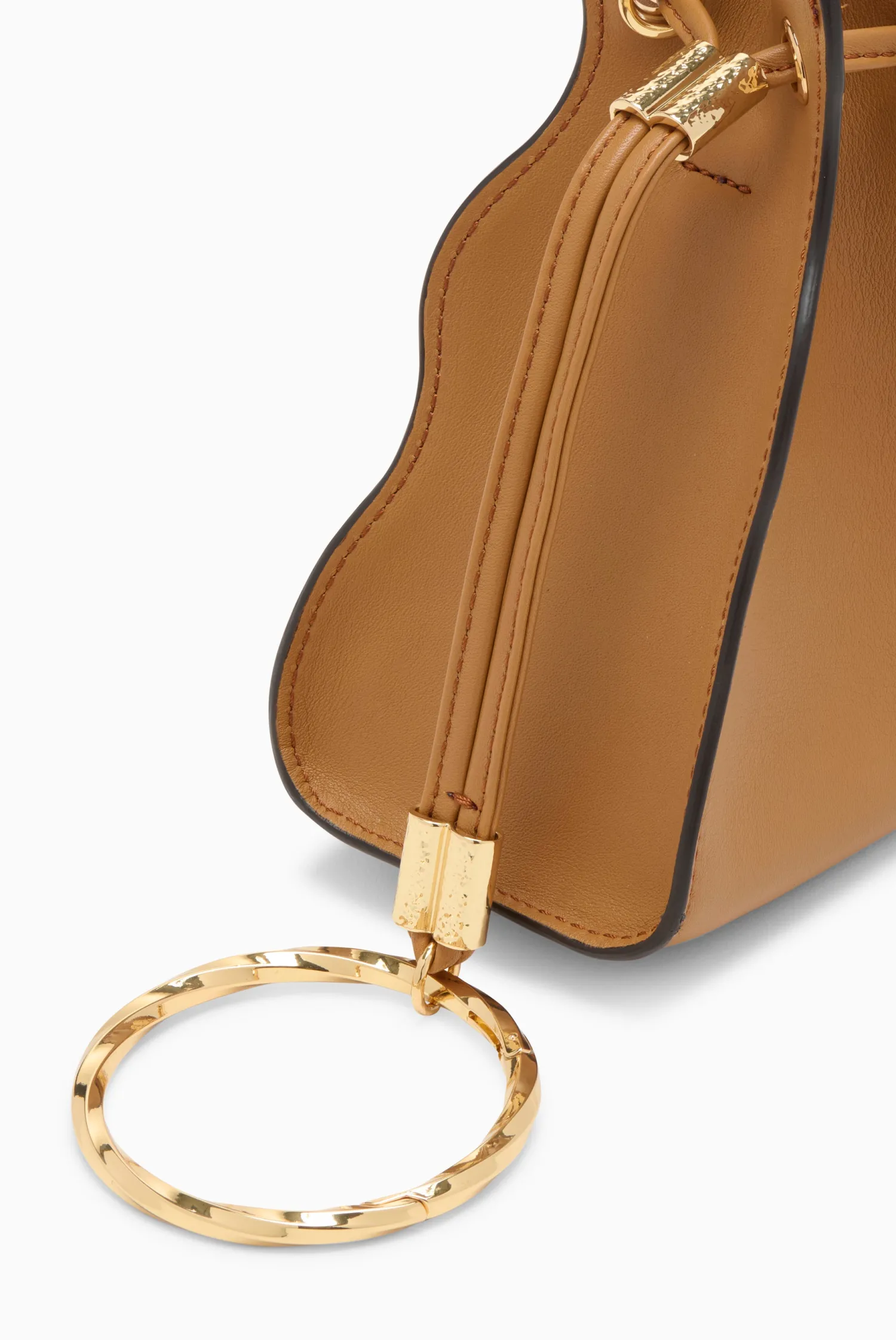 adria_pleated_wave_pochette_2.webp Adria Pleated Wave Pochette<Ulla Johnson Best Sale
