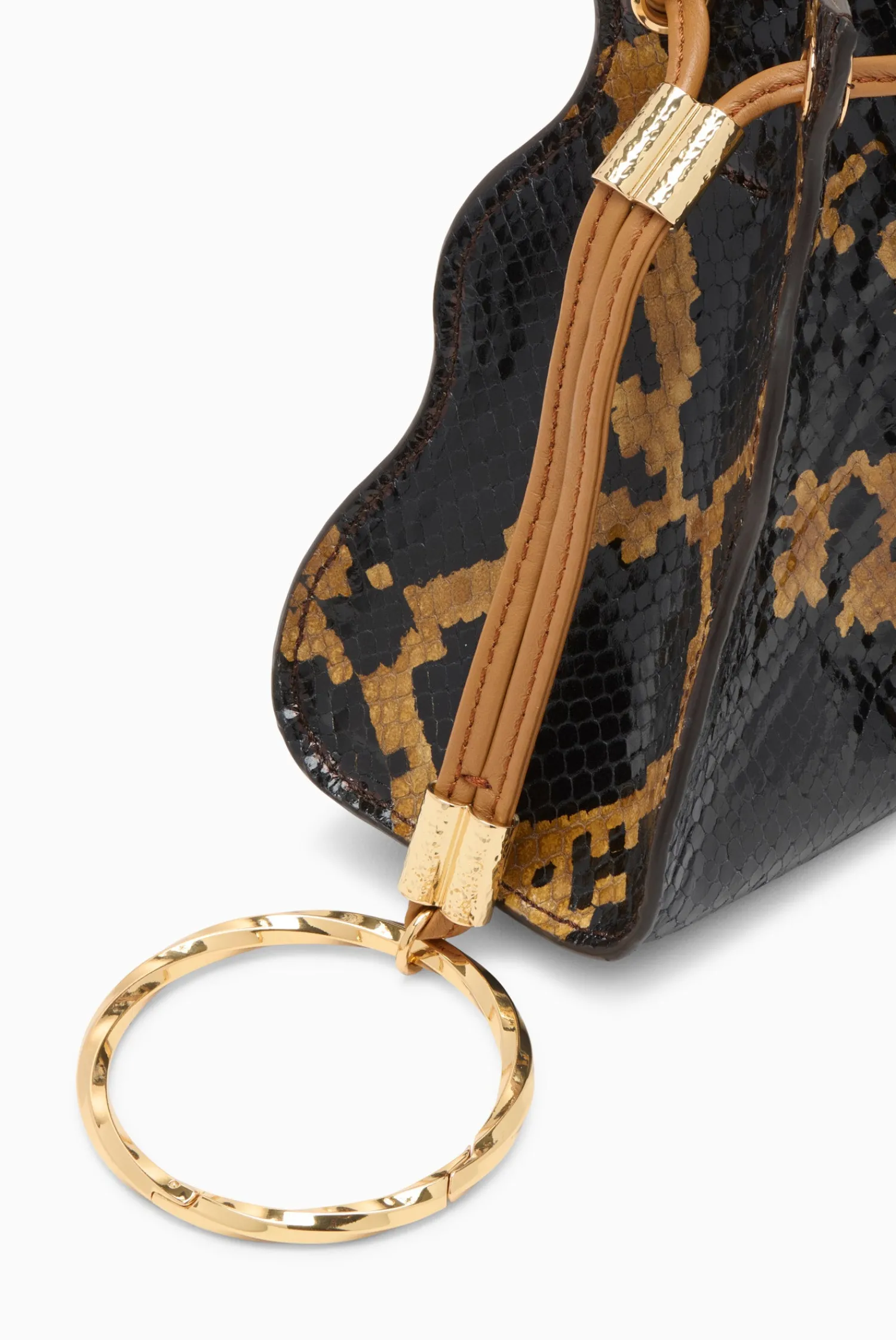 adria_pleated_wave_pochette_3-1.webp Adria Pleated Wave Pochette<Ulla Johnson Clearance