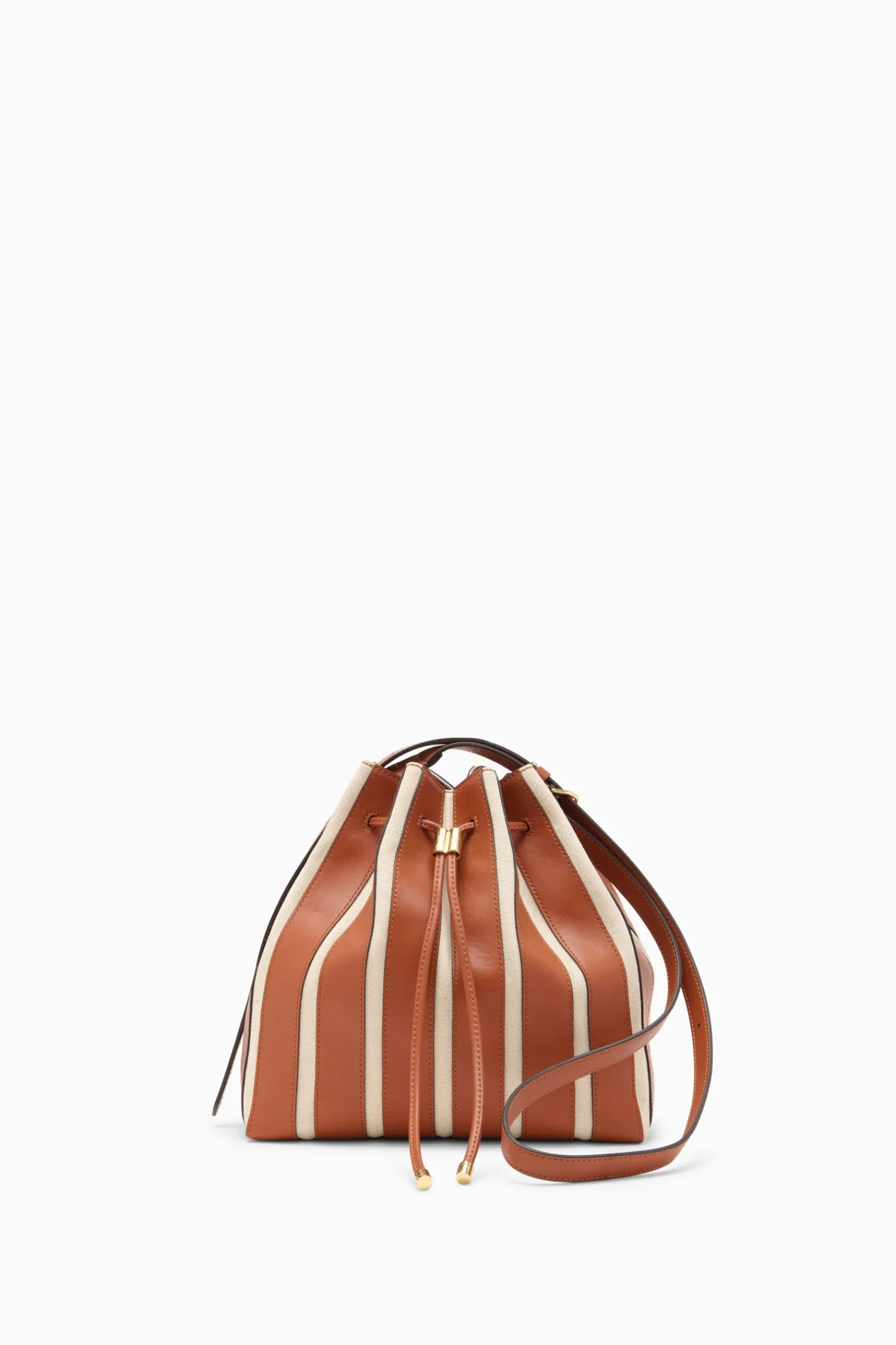 alma_everyday_bucket_0.webp Alma Everyday Bucket<Ulla Johnson Discount