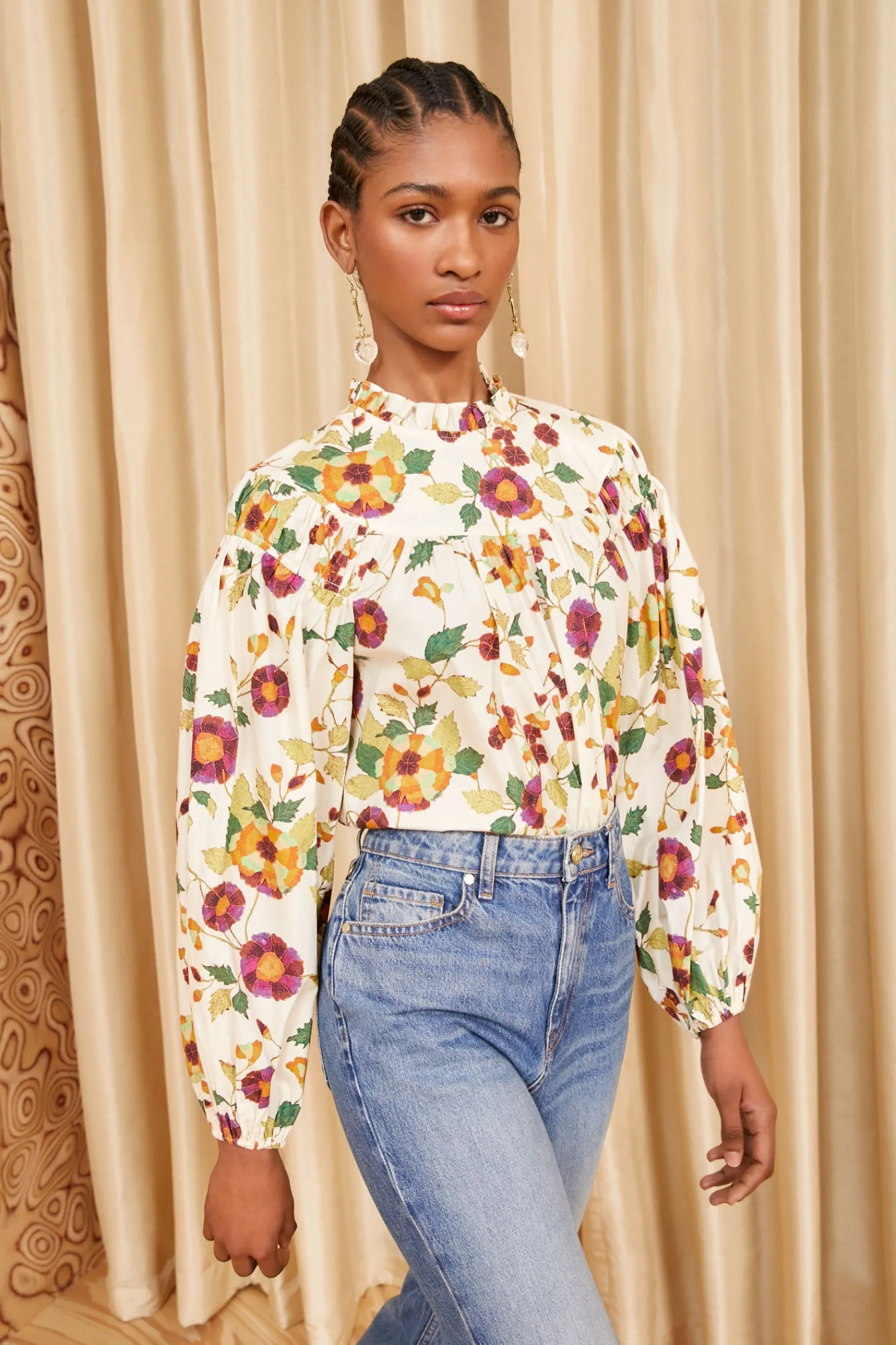 ardith_blouse_2.webp Ardith Blouse<Ulla Johnson Hot