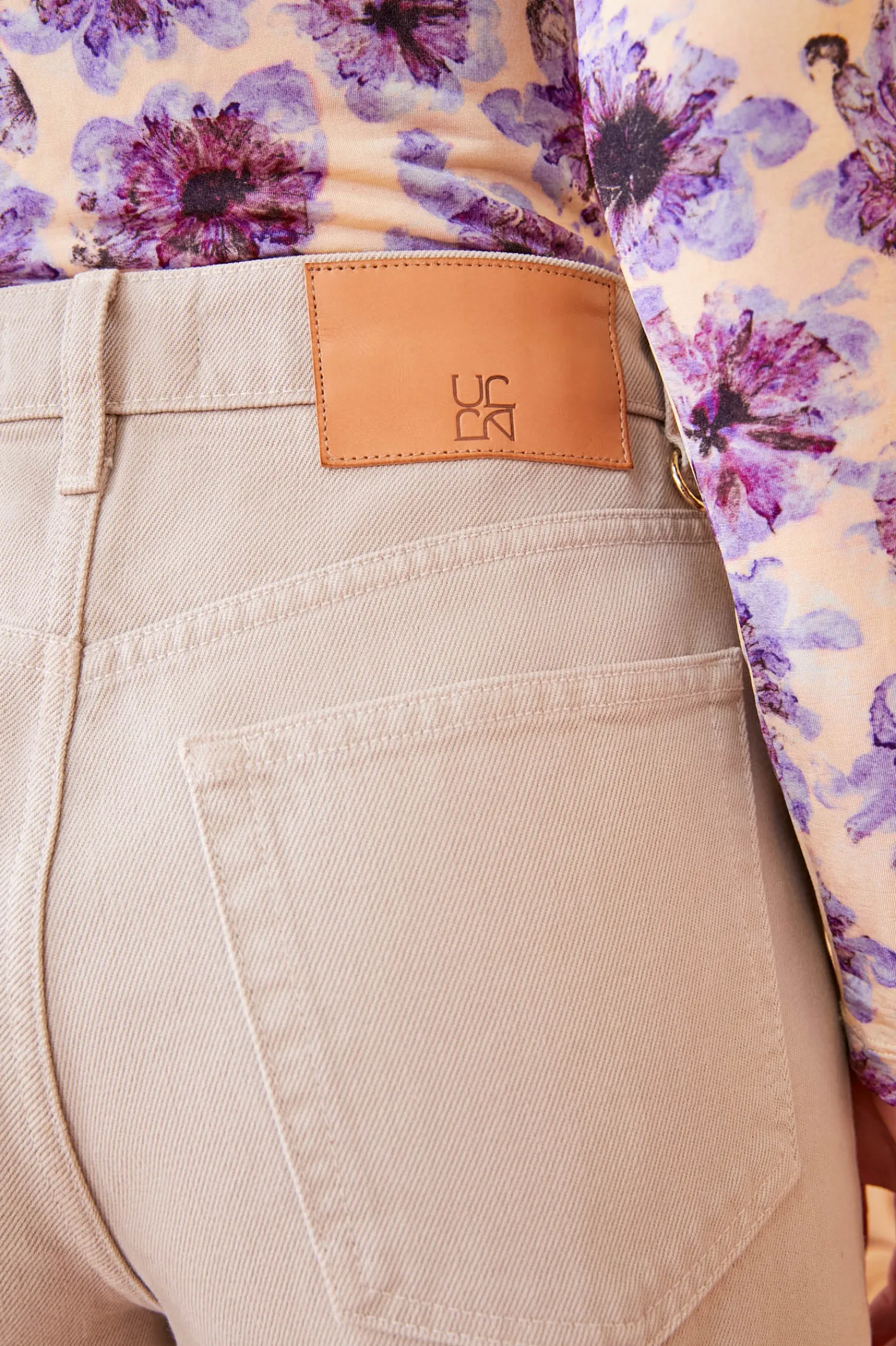the_willow_jean_3-1.webp The Willow Jean<Ulla Johnson Fashion