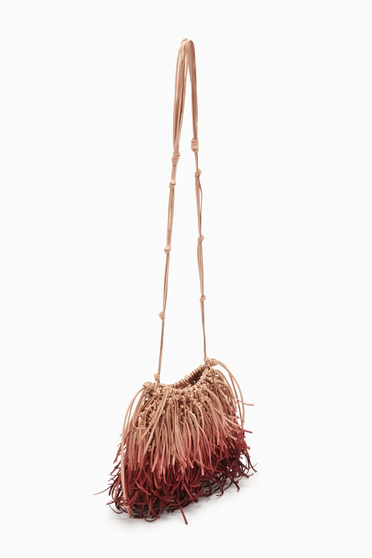 valeria_fringe_crossbody_1.webp Valeria Fringe Crossbody<Ulla Johnson Best Sale