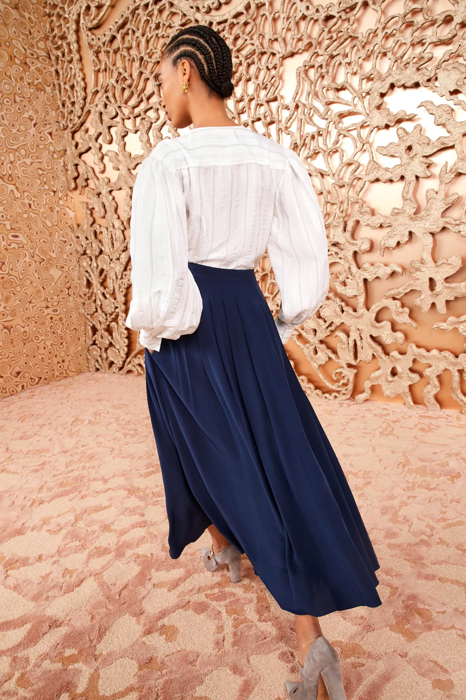 vanna_skirt_3.webp Vanna Skirt<Ulla Johnson Outlet